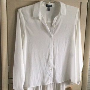 Jones New York white L/S button up blouse